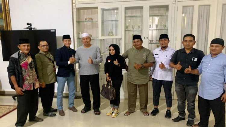 RIBUAN SISWA DAN SISWI PASAMAN BARAT TELAH HAFAL 2 JUZ AYAT AL-QURAN