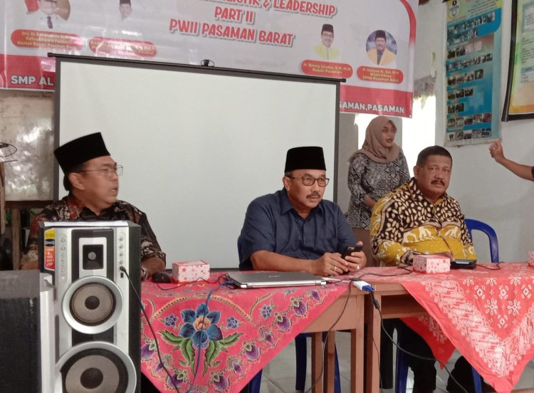 Bupati Pasaman Menghadiri Acara Pelatihan Jurnalistik Tahap II Yang Diadakan DPC PWII Pasaman Barat