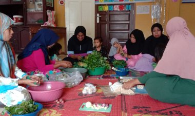 POS GIZI ANAK CERDAS NAGARI MUNGKA,  ADAKAN KEGIATAN PENYIAPAN MAKANAN BERGIZI BAGI ANAK STUNTING