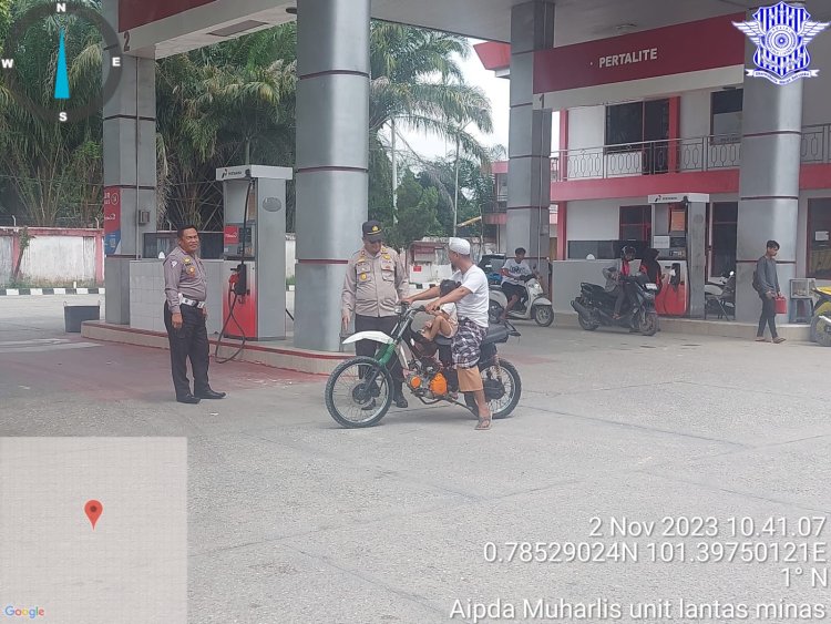 AKP Wan Mantazakka SH MH Pimpin Pelaksana Patroli Dialogis Dalam Giat Imbangan OMB LK -23/24 di Wilkum Polsek Minas 