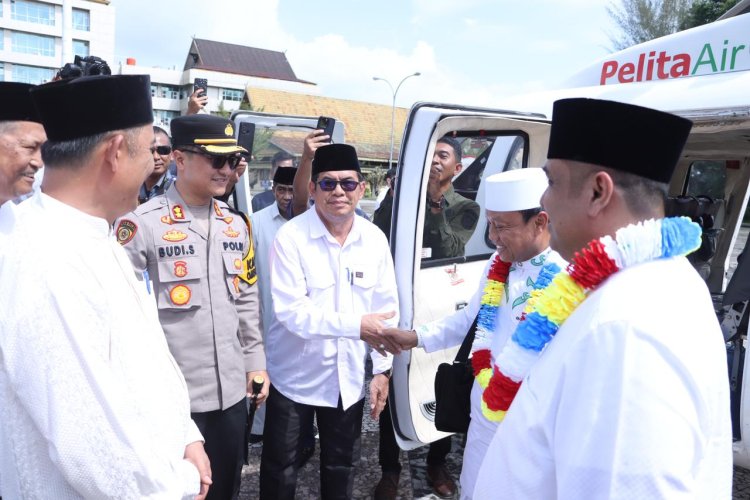 Kapolres Inhil Memimpin Pengamanan Kegiatan Tablig Akbar yang Dipimpin oleh Ustadz Das'at Latif