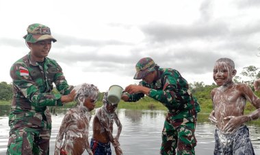 Satgas Yonif 125/SMB Edukasi Anak-Anak Papua tentang Pentingnya Kebersihan Sejak Dini
