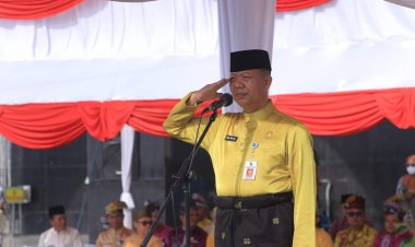 Sekda Indra Pomi Pimpin Upacara Hari Jadi Provinsi Riau ke-67