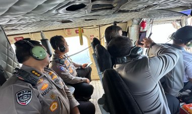 Pastikan Lalu Lintas Lancar, Kapolda Riau Pantau Jalur Mudik Lintas Riau-Sumbar Lewat Udara