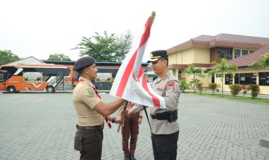 Pelepasan Kontingen Pramuka Kwarcab Inhu, Mengikuti Jambore Karhutla di Siak