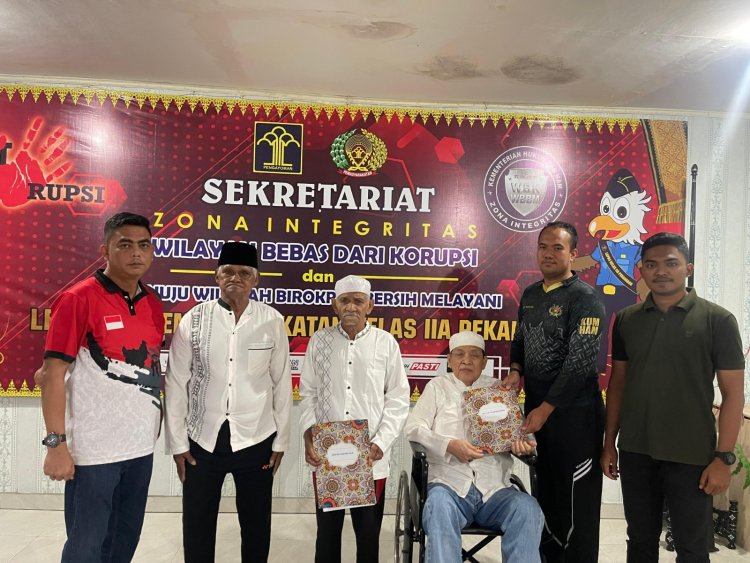 Warga Binaan Lansia di Lapas Pekanbaru Dapat Remisi