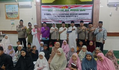 Wujudkan Kampung Bersinar, Polsek Senapelan Gelar Khatam Al - Quran Dan Doa Bersama