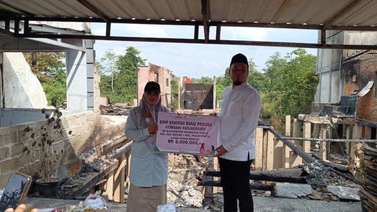 PT EMP Bantu Korban Kebakaran di Indragiri Hulu