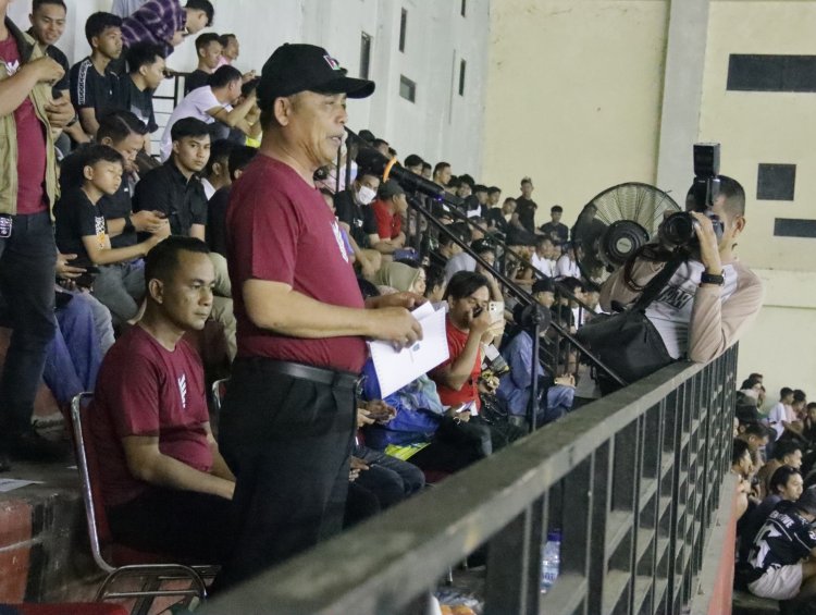 Bupati Inhil Tutup Turnamen Futsal WE Champions League 2025