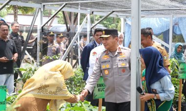 Resmikan Bank Pohon Green Policing di Kampar, Kapolda Riau : Bentuk Keadilan Pada Alam